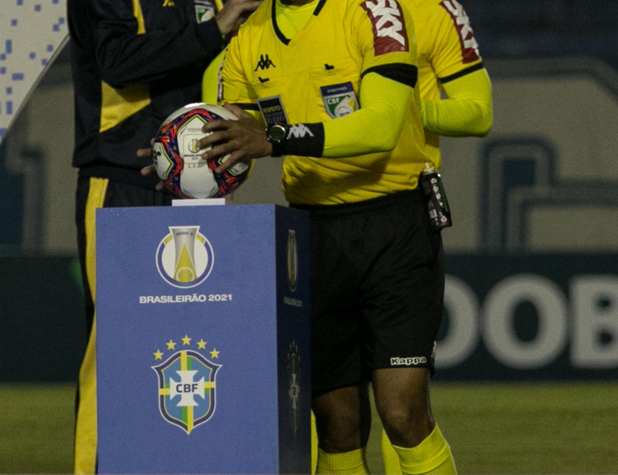 Londrina x Sport: Arbitragem